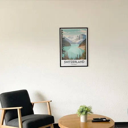The Bluemlisalp, A Private Flat With The Of Thun View Оберхофен