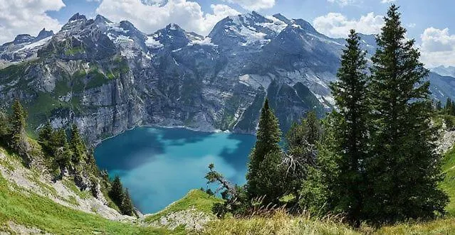 Appartement The Bluemlisalp, A Private Flat With The Of Thun View *